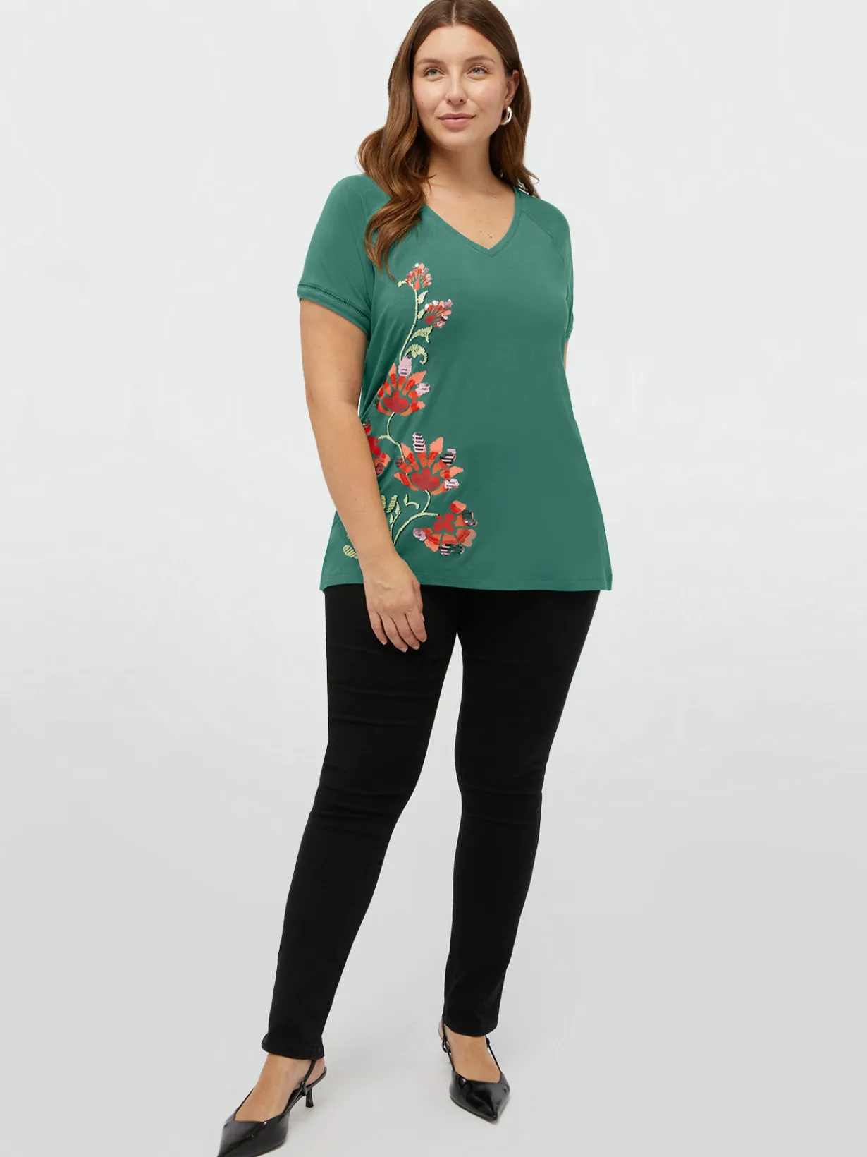 Fiorella Rubino Top E T-Shirt|T-shirt Con Ricamo In Viscosa LENZING™ ECOVERO™